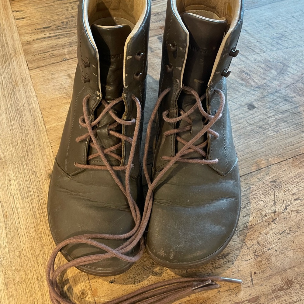 Vivobarefoot Brown Leather Lace Up Gobi Boots Women’s 7